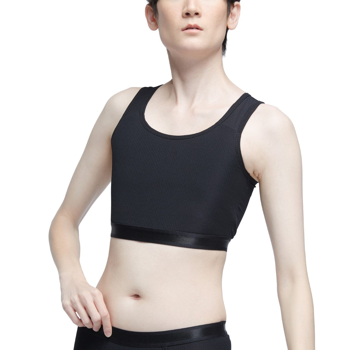 Wacoal FREEDOM Side Zip Cropped Tank Top (Tops and underwear) model  WX1506+WX2601 black (BL)