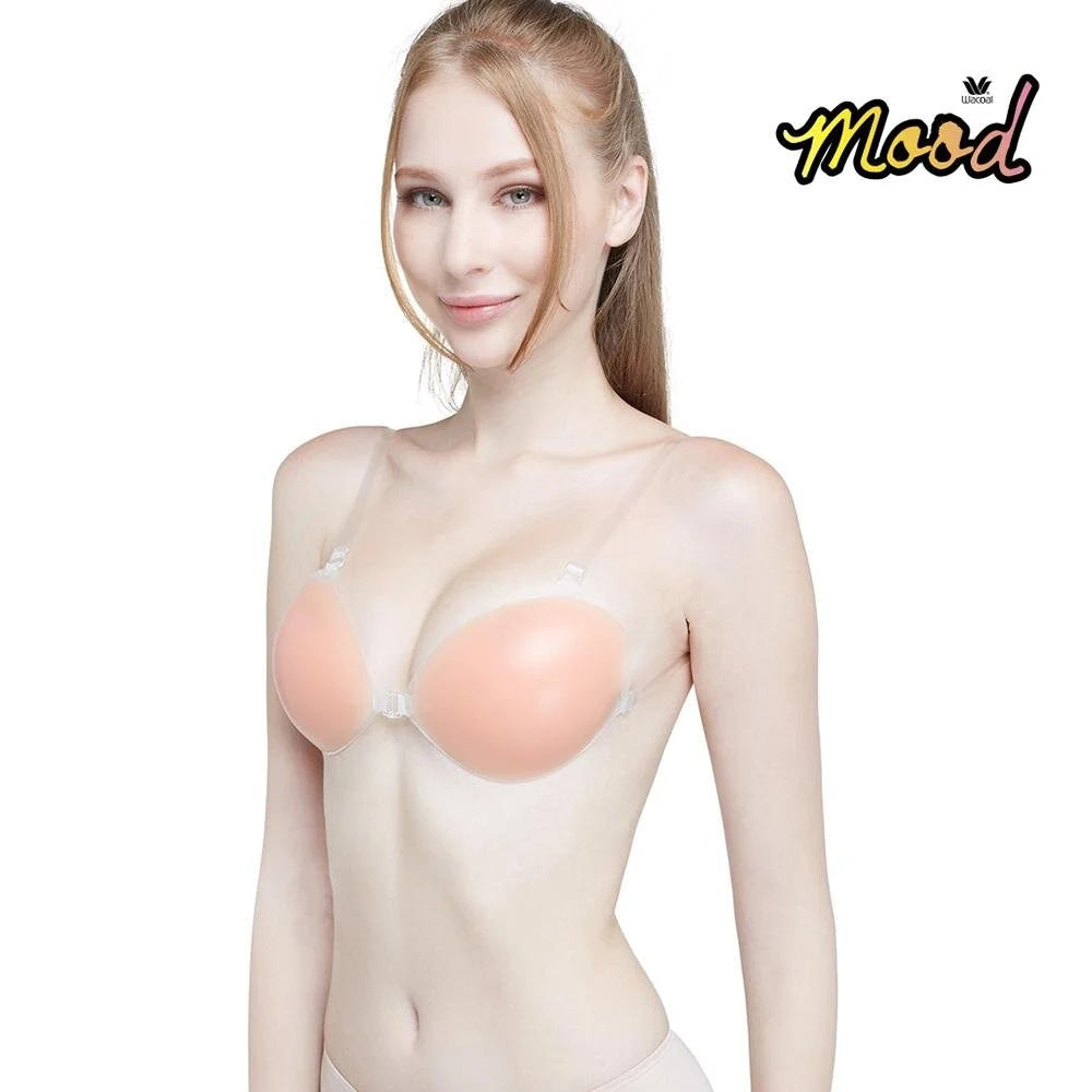 Wacoal Mood Accessories Silicone Bra with Clear Straps Model