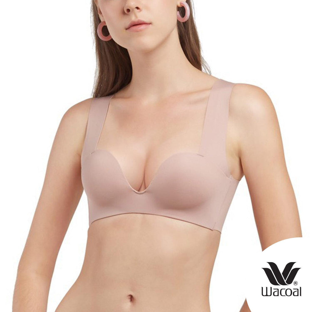Push-up bra by Wacoal that can give ANYONE cleavage launched with Thai  advert that will make your jaw DROP